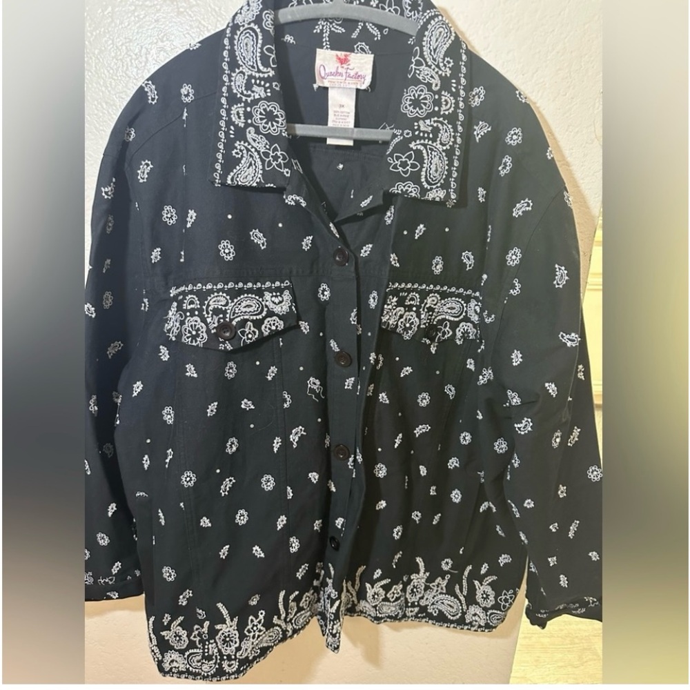 Vintage Oversized Embellishments & Embroidered
Jean Jacket 3X